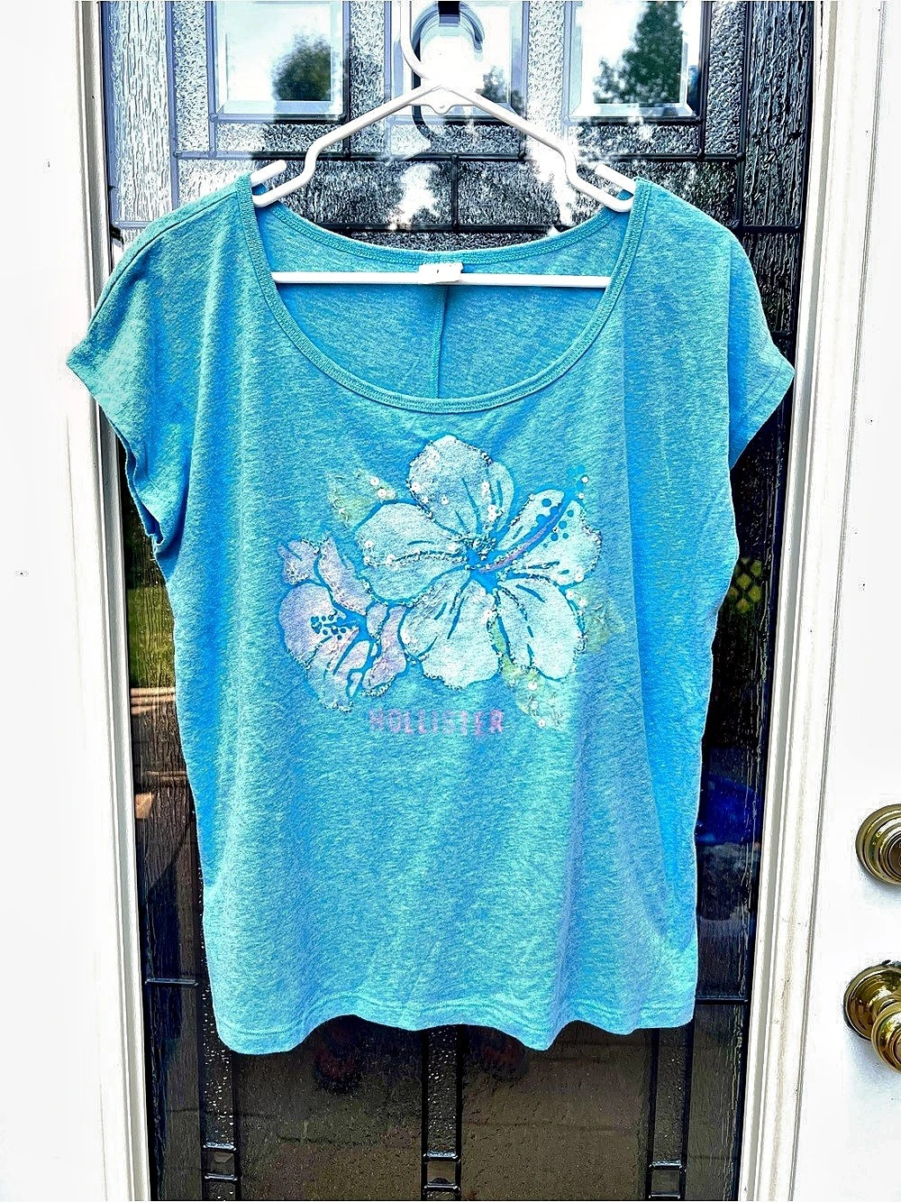 Hollister Floral Graphic Short Sleeve Tee Blue Large Like New
